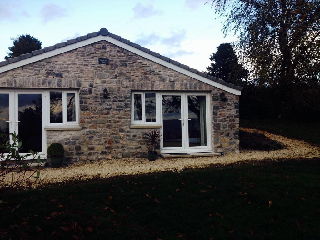 Apple Tree House Hotel Redhill  Exterior foto
